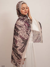 Load image into Gallery viewer, Irem Scarf - Crepe Digital
