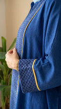 Load image into Gallery viewer, Afnan Linen Abaya
