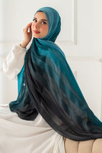 Load image into Gallery viewer, Samar Scarf - Degrade Dubita * Satin
