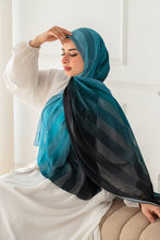 Load image into Gallery viewer, Samar Scarf - Degrade Dubita * Satin
