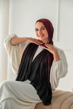 Load image into Gallery viewer, Gana Scarf - Degrade Dubita * Satin
