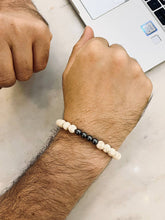 Load image into Gallery viewer, Yazan Set - Agate Bracelets
