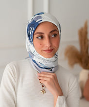 Load image into Gallery viewer, Raghad Scarf - Turkish Satin
