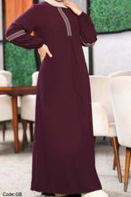 Load image into Gallery viewer, Rodina Abaya - Crepe
