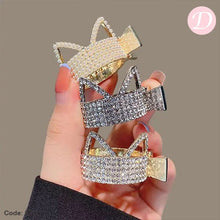 Load image into Gallery viewer, Cat Hair Metal Clips
