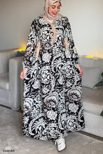 Load image into Gallery viewer, Aram Abaya - Koresha
