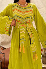 Load image into Gallery viewer, Jasmine Jalabiya - Linen
