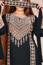Load image into Gallery viewer, Amabile Reception Abaya - Crepe
