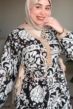 Load image into Gallery viewer, Aram Abaya - Koresha
