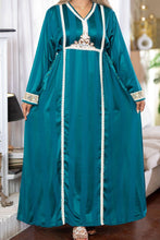 Load image into Gallery viewer, Yousr jalabiya - Casablanca
