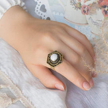 Load image into Gallery viewer, Islamic Style Ring - White Agate
