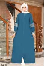 Load image into Gallery viewer, Atyaf Abaya - Crepe

