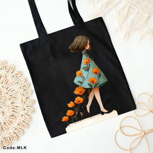Load image into Gallery viewer, Flowers Tote Bag - Linen
