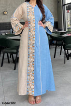 Load image into Gallery viewer, Shrouk Abaya - Linen
