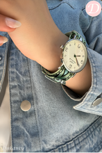 Load image into Gallery viewer, Samar's Elegent Watch
