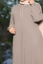 Load image into Gallery viewer, Rodina Abaya - Crepe
