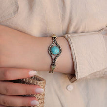 Load image into Gallery viewer, Tmara Vintage Bangle - Pure Copper

