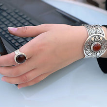Load image into Gallery viewer, Arabic Silver Plated Set – Brown Stone

