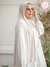 Load image into Gallery viewer, Nada Scarf - Pure Kuwaiti cotton
