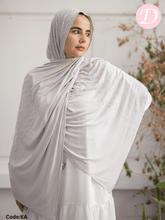 Load image into Gallery viewer, Reem Scarf - Pure Kuwaiti cotton
