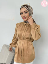 Load image into Gallery viewer, Retag Blouse - Satin
