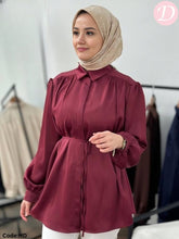Load image into Gallery viewer, Retag Blouse - Satin
