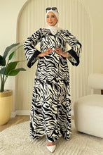 Load image into Gallery viewer, Ania Dress - Linen
