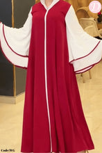 Load image into Gallery viewer, Omnia Abaya- Crepe
