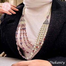 Load image into Gallery viewer, Delicate Pearly Necklace - Pearl and Agate Stone
