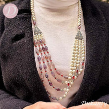 Load image into Gallery viewer, Delicate Pearly Necklace - Pearl and Agate Stone
