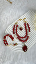 Load image into Gallery viewer, Sara Elegant Set Pearl and Marjan
