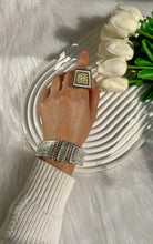 Load image into Gallery viewer, New Arabian Set - Silver Plated And Gold  Plated
