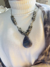 Load image into Gallery viewer, Enas Set - Agate And Natural Seashells Stones
