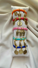 Load image into Gallery viewer, Donia Simple Bracelets
