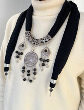 Load image into Gallery viewer, Rovan Necklace Scarf - Cotton
