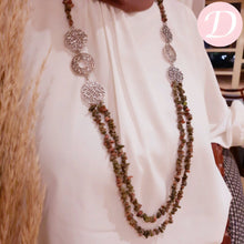 Load image into Gallery viewer, Linda Necklace - Brown Seashell Stone
