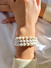 Load image into Gallery viewer, Elara Butterfly Set - Spanish Mallorca pearls Stones
