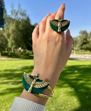 Load image into Gallery viewer, Isis Copper set – Wings of Grace
