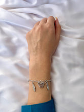 Load image into Gallery viewer, Raghad Elegant Set
