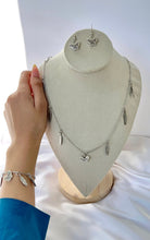 Load image into Gallery viewer, Raghad Elegant Set
