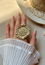 Load image into Gallery viewer, Sunflower Ring - Stainless Steel
