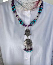 Load image into Gallery viewer, Hasnaa Necklace - Mixed Stones
