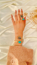 Load image into Gallery viewer, Agate Flower Set - Copper
