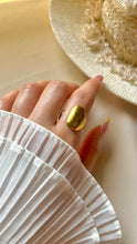 Load image into Gallery viewer, Raneen Ring - Stainless Steel
