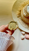 Load image into Gallery viewer, Sunflower Ring - Stainless Steel
