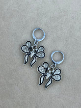 Load image into Gallery viewer, Dilara Earrings
