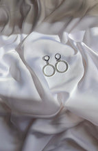 Load image into Gallery viewer, Selena Earrings
