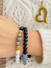 Load image into Gallery viewer, The Heart Pendant Set - Alabaster Stones
