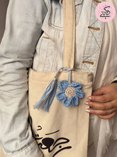 Load image into Gallery viewer, Bag Accessories And Bookmark - Crochet
