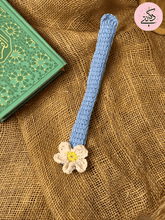 Load image into Gallery viewer, Layan Bookmark - Crochet
